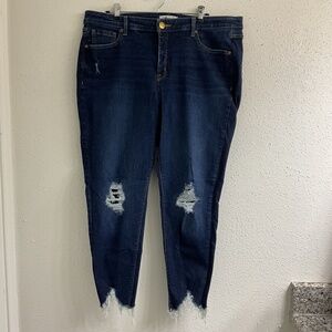 Lane Bryant destroyed supper stretchy jeans